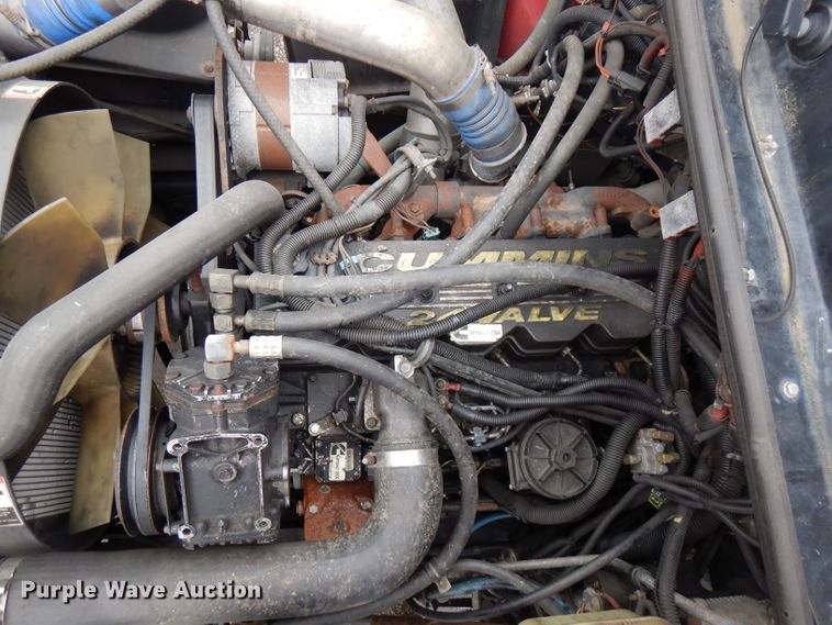 image for item GV9032 1999 Freightliner FL50  ambulance