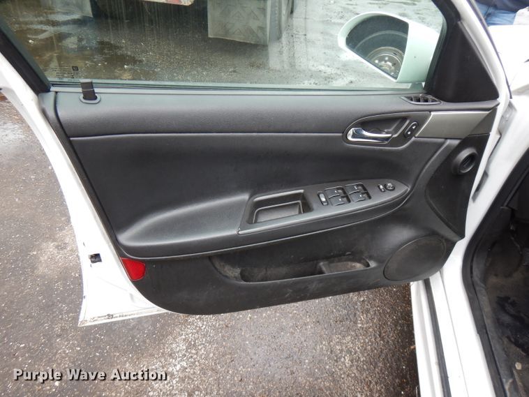 image for item GV9033 2015 Chevrolet Impala Police Cruiser