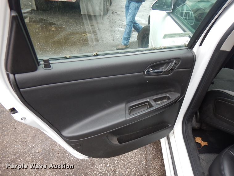 image for item GV9033 2015 Chevrolet Impala Police Cruiser