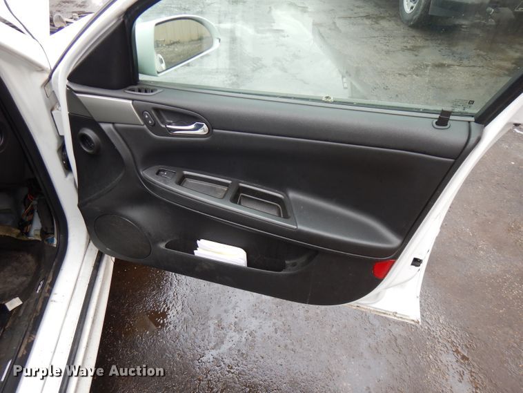 image for item GV9033 2015 Chevrolet Impala Police Cruiser