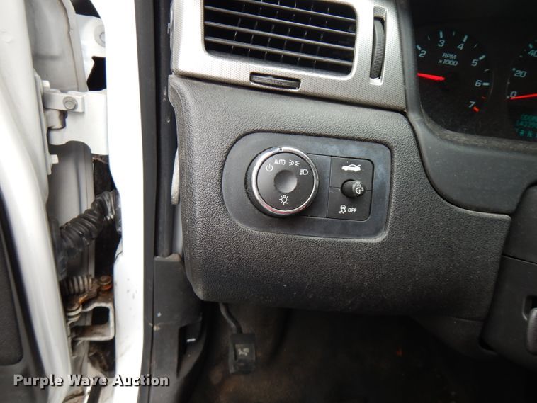 image for item GV9035 2015 Chevrolet Impala Police Cruiser