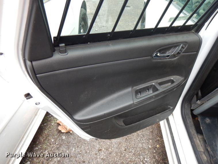 image for item GV9035 2015 Chevrolet Impala Police Cruiser