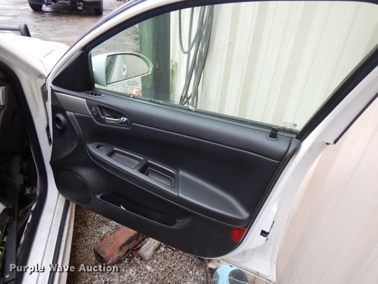 image for item GV9035 2015 Chevrolet Impala Police Cruiser