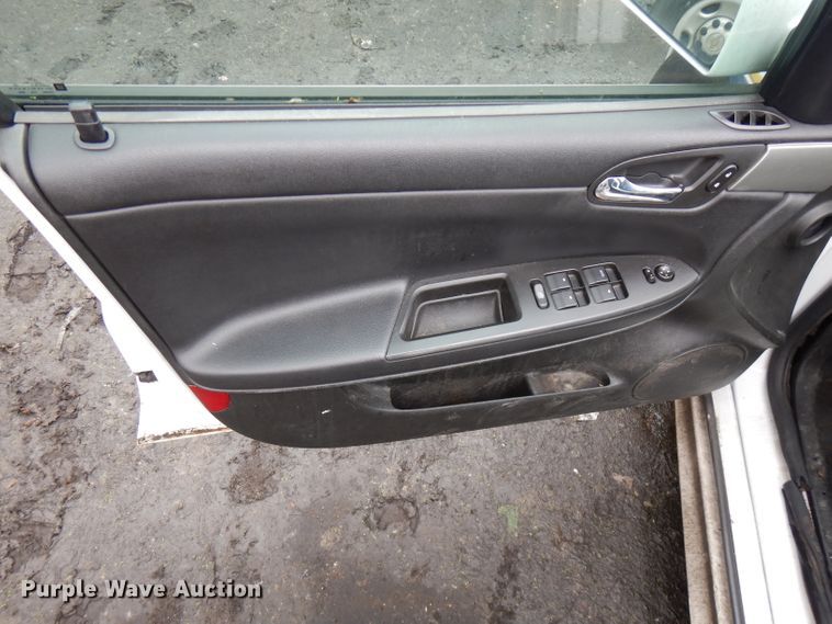 image for item GV9037 2013 Chevrolet Impala Police Cruiser