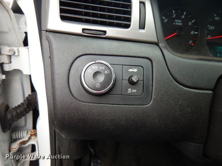 image for item GV9037 2013 Chevrolet Impala Police Cruiser