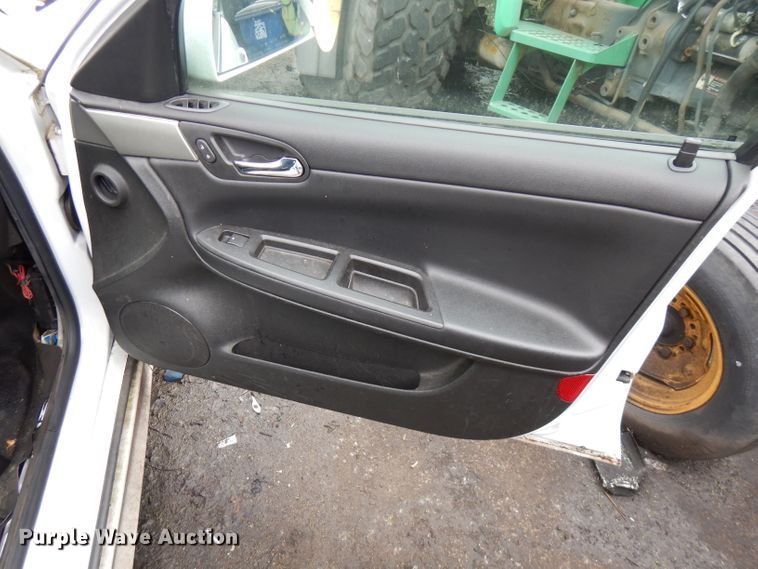 image for item GV9037 2013 Chevrolet Impala Police Cruiser