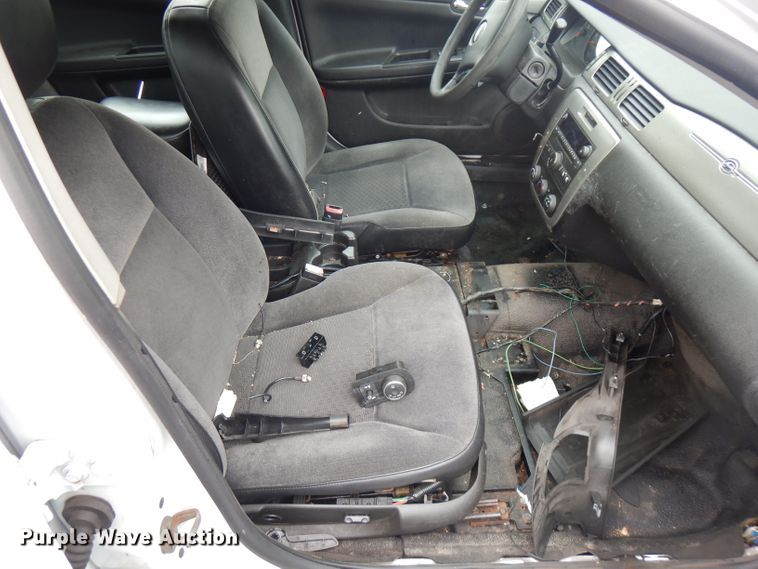 image for item GV9037 2013 Chevrolet Impala Police Cruiser