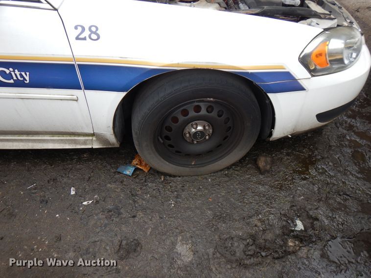 image for item GV9037 2013 Chevrolet Impala Police Cruiser