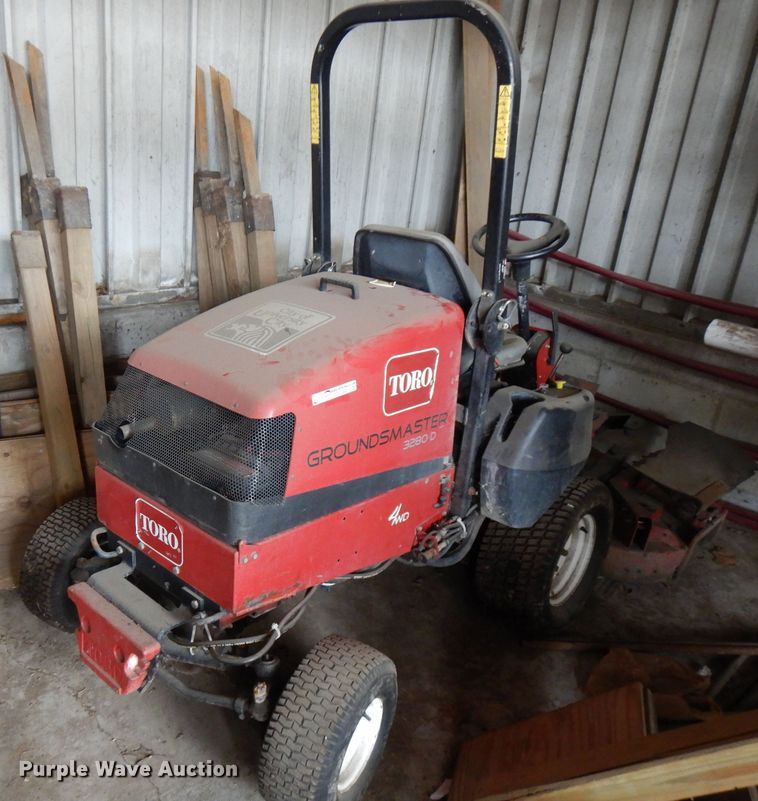 image for item GV9043 Toro Ground Master 3280-D lawn mower