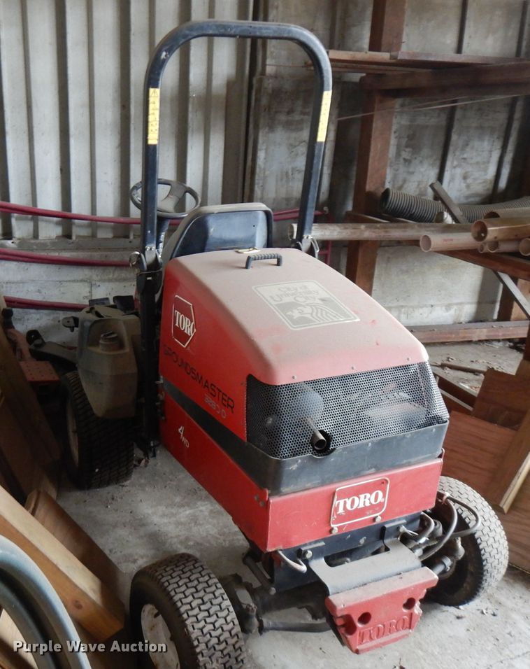 image for item GV9043 Toro Ground Master 3280-D lawn mower