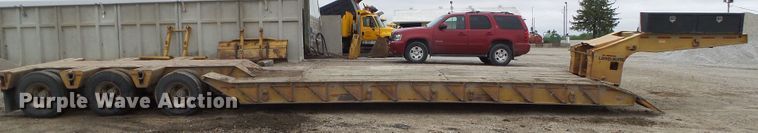 image for item GX9066 1989 Load King PHD70/90-3 lowboy equipment trailer