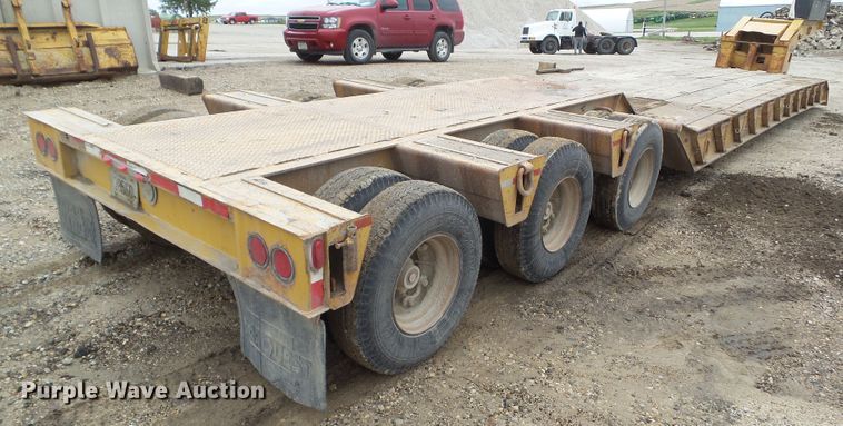 image for item GX9066 1989 Load King PHD70/90-3 lowboy equipment trailer