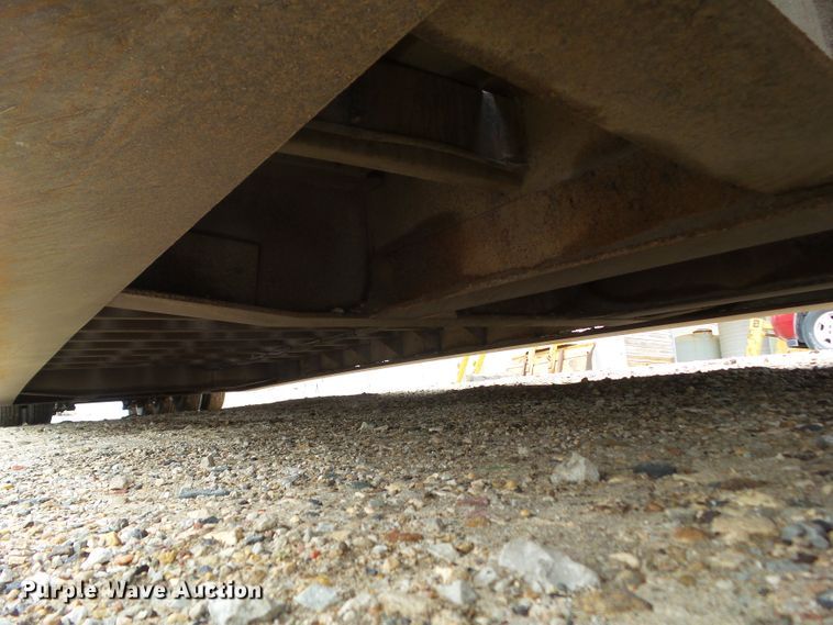 image for item GX9066 1989 Load King PHD70/90-3 lowboy equipment trailer