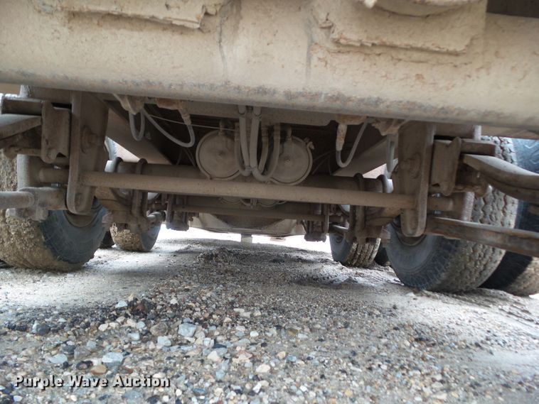 image for item GX9066 1989 Load King PHD70/90-3 lowboy equipment trailer