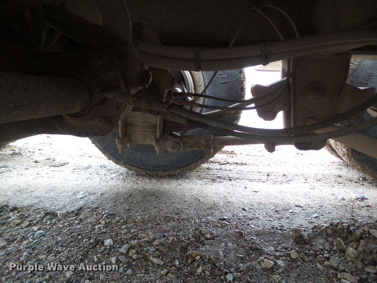 image for item GX9066 1989 Load King PHD70/90-3 lowboy equipment trailer