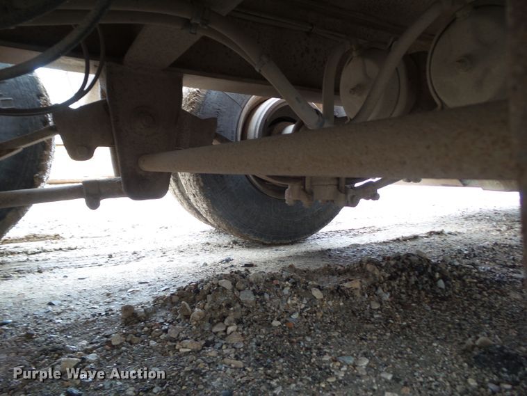 image for item GX9066 1989 Load King PHD70/90-3 lowboy equipment trailer