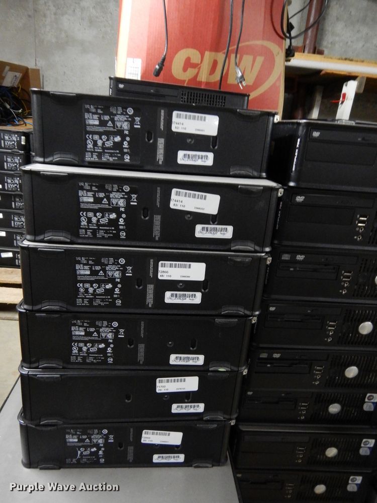 image for item HT9071 Approximately 84 Dell CPUs