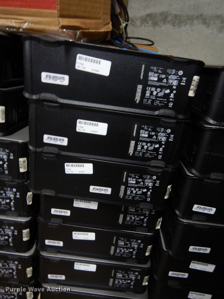 image for item HT9072 Approximately 42 Dell CPUs