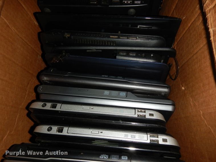 image for item HT9076 (18) laptops