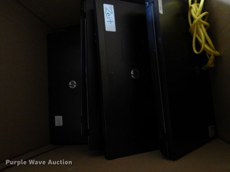 image for item HT9076 (18) laptops