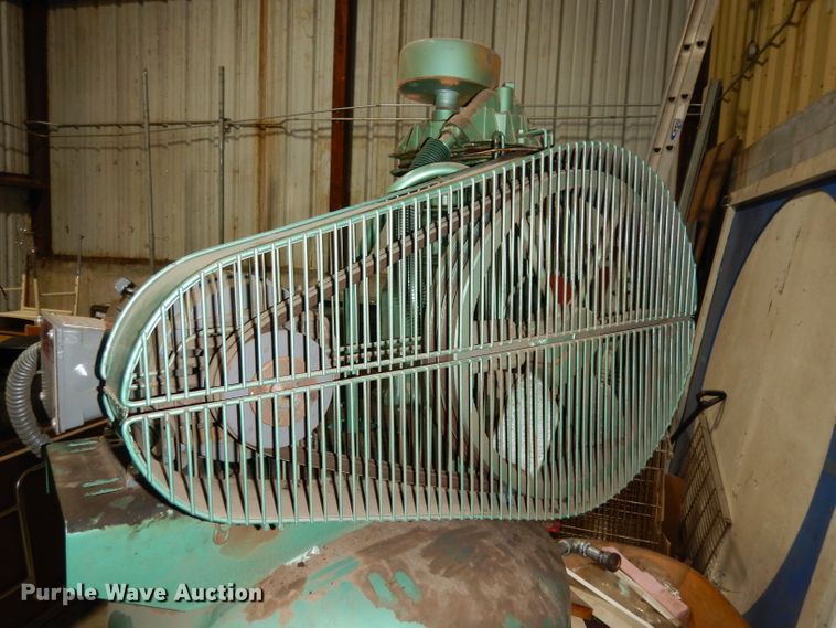 image for item HT9091 1985 Speedaire air compressor