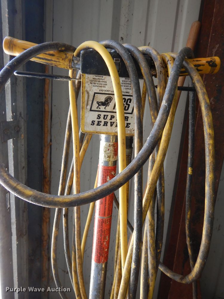 image for item HT9094 Janitorial equipment