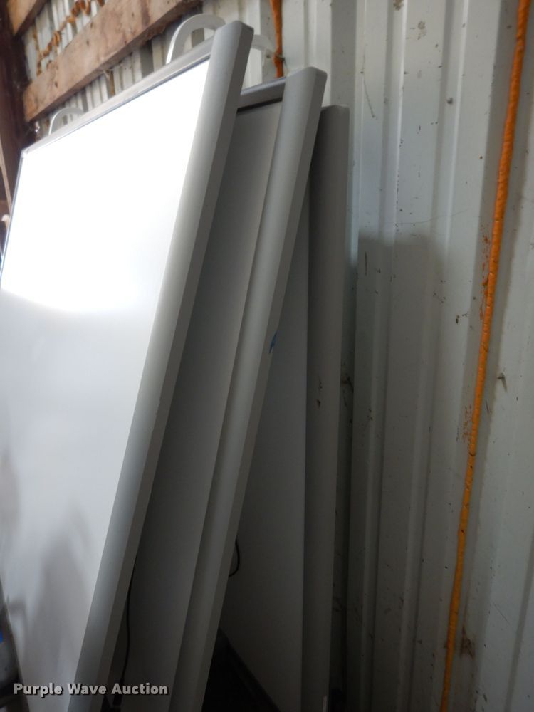 image for item HT9096 (3) smartboards