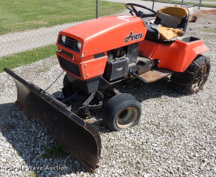 image for item HT9098 Ariens lawn mower