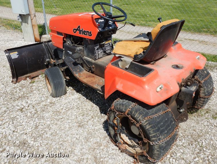image for item HT9098 Ariens lawn mower