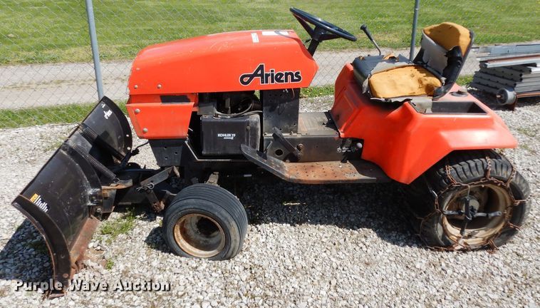 image for item HT9098 Ariens lawn mower