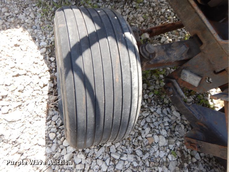 image for item HT9098 Ariens lawn mower