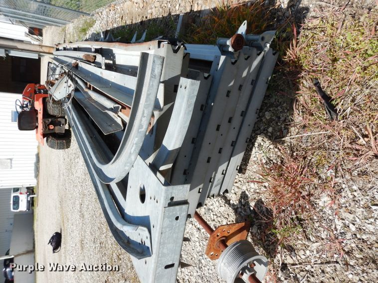 image for item HT9099 Garage door