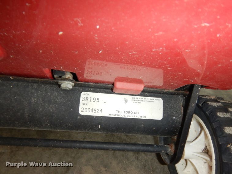 image for item HT9106 Toro CCR1000E snow blower