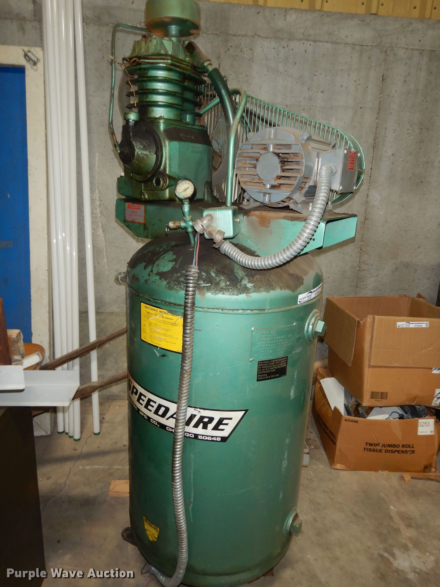 1985 Speedaire air compressor in Horton, KS Item HT9091 sold Purple
