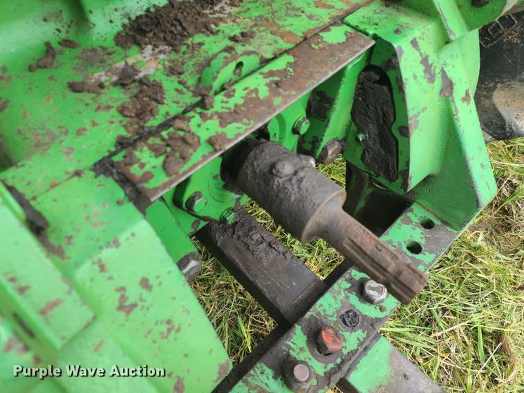 image for item DE2446 1975 John Deere 8430  4WD tractor
