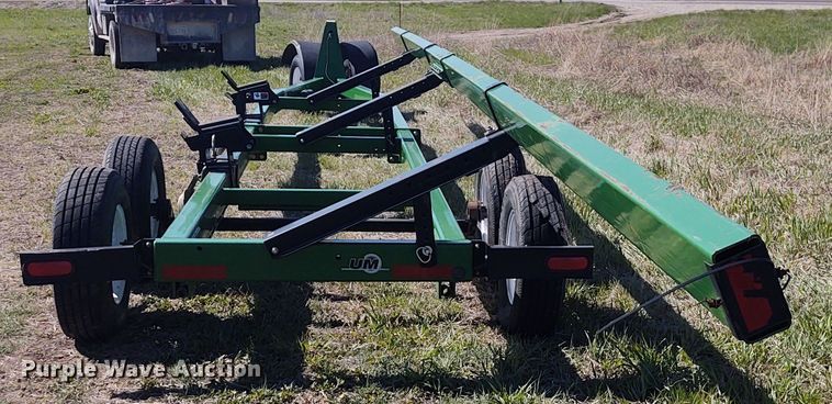 image for item DE6911 Unverferth Roadrunner header trailer