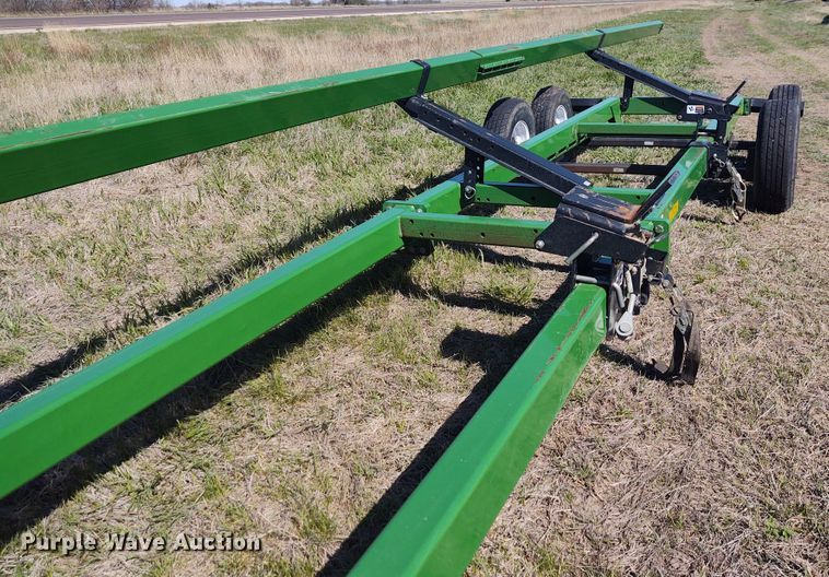 image for item DE6911 Unverferth Roadrunner header trailer