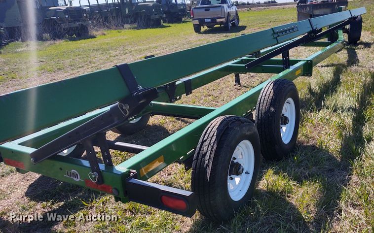 image for item DE6911 Unverferth Roadrunner header trailer