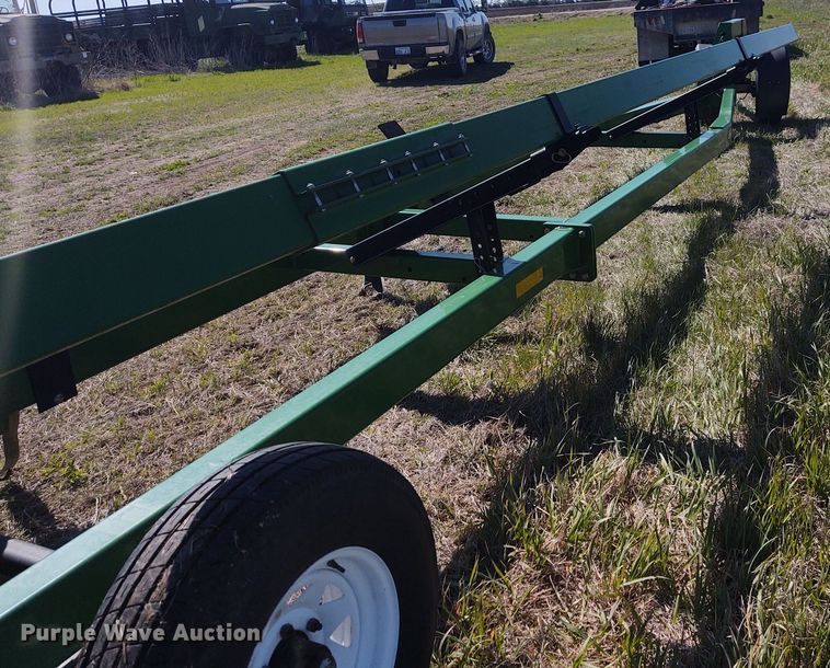 image for item DE6911 Unverferth Roadrunner header trailer