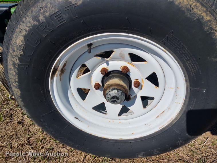 image for item DE6911 Unverferth Roadrunner header trailer