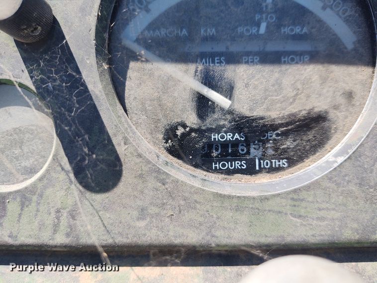 image for item DE6917 John Deere 4020 tractor