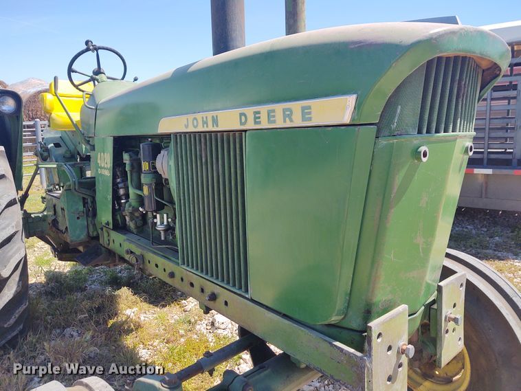 image for item DE6917 John Deere 4020 tractor