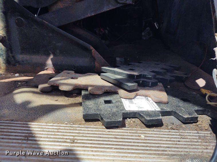 image for item DE6923 1992 Volvo White GMC Autocar applicator truck