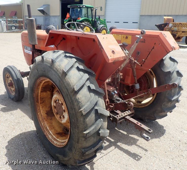 image for item DG3232 Allis Chalmers AC5040  tractor