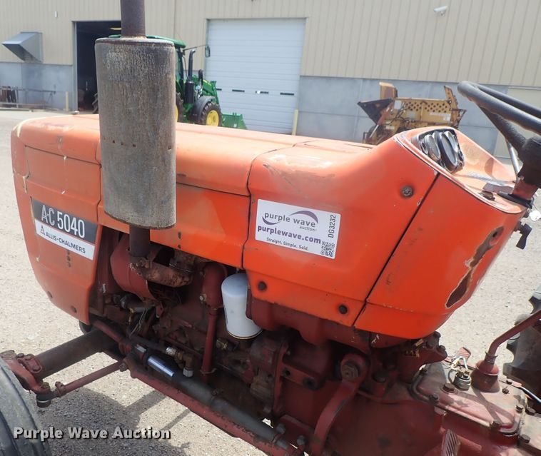 image for item DG3232 Allis Chalmers AC5040  tractor