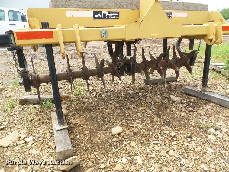 image for item DG5687 Brown PB-800 aerator