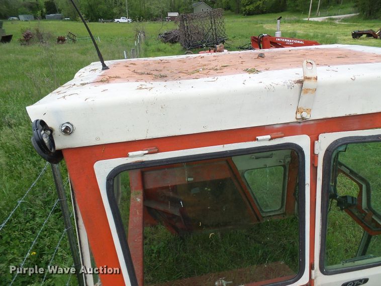 image for item DG5688 Year-A-Round Cab Corp. 506 cab enclosure
