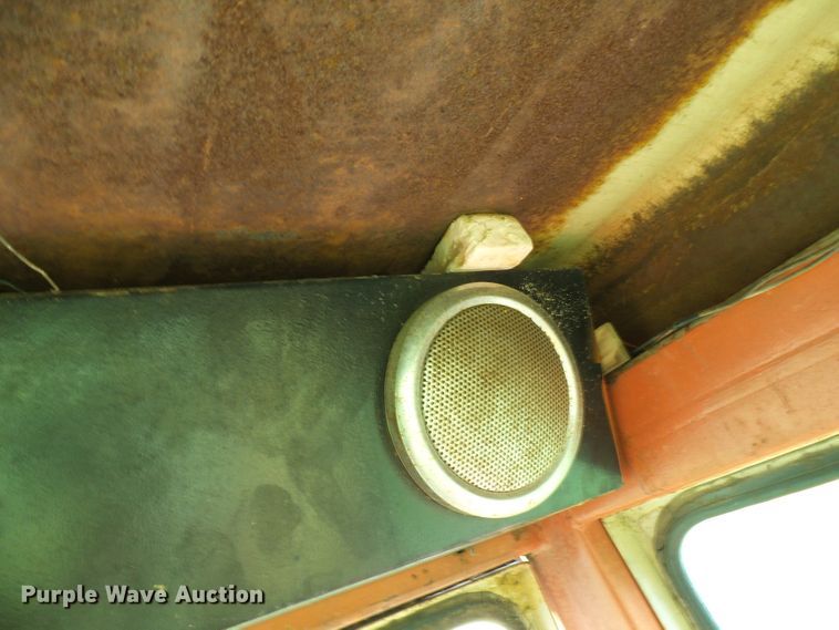 image for item DG5688 Year-A-Round Cab Corp. 506 cab enclosure