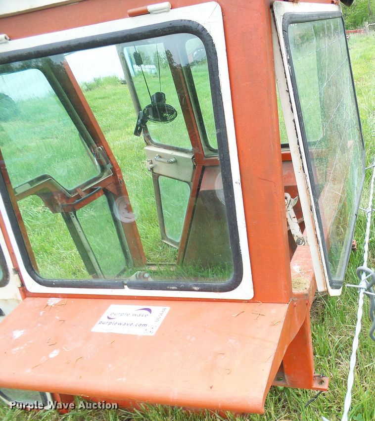 image for item DG5688 Year-A-Round Cab Corp. 506 cab enclosure