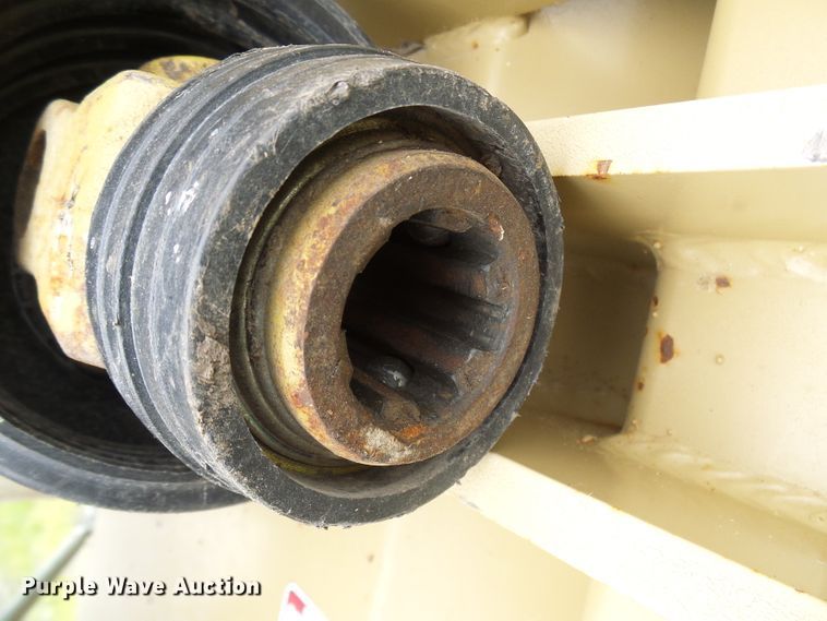 image for item DG5702 Land Pride OS1548 no-till seeder